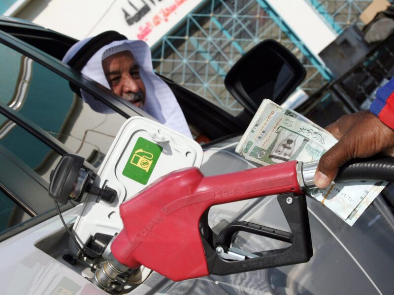 أرامكو السعودية تعلن أسعار البنزين لشهر أكتوبر 2022 في المملكة بعد التعديل