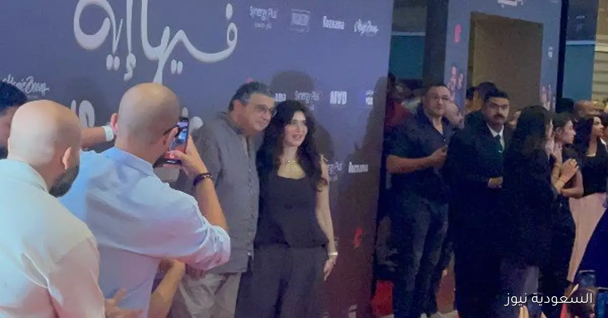 ماجد الكدواني يحتفل مع الجمهور في العرض الخاص لفيلم «وفيها إيه يعني»
