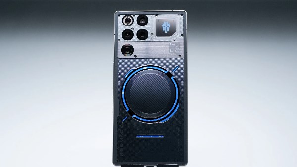 إطلاق RedMagic +11 Pro مع نظام تبريد داخلي وأداء يفوق التوقعات