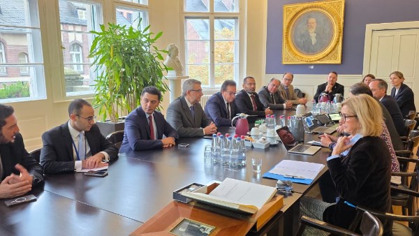 إنشاء مراكز تميز مشتركة في القاهرة والإسكندرية لخدمة مرضى الأورام حسب تصريح وزير الصحة