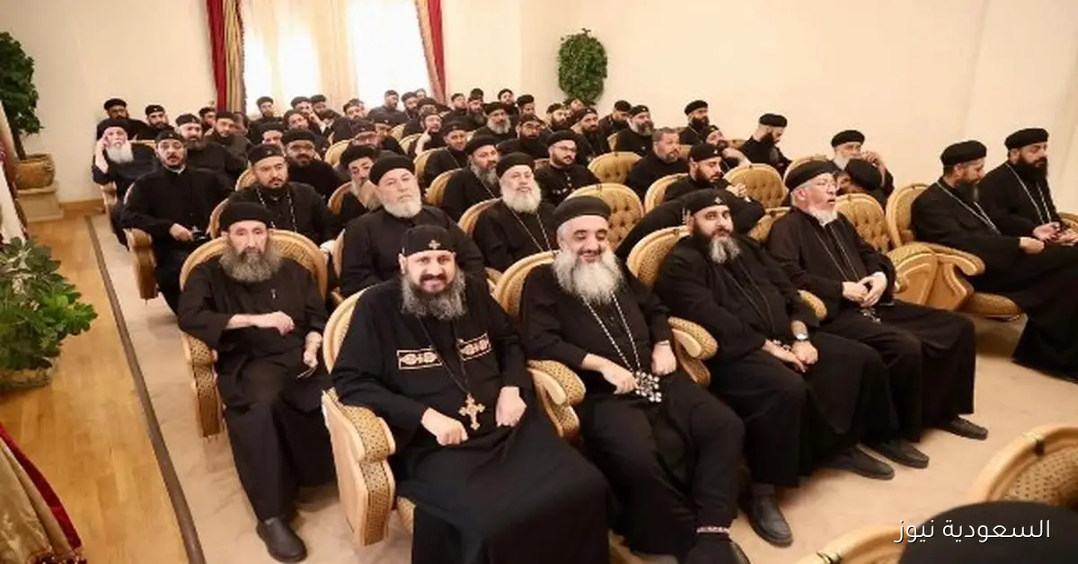 اجتماع دوري لمجمع كهنة سمالوط بحضور الأنبا بفنوتيوس