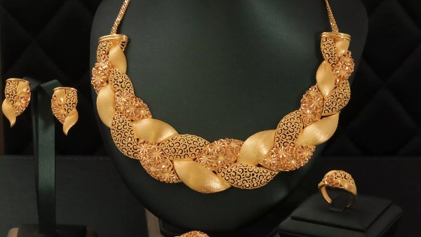 ارتفاعات متتالية في سعر الذهب بمصر مع بداية تعاملات الإثنين