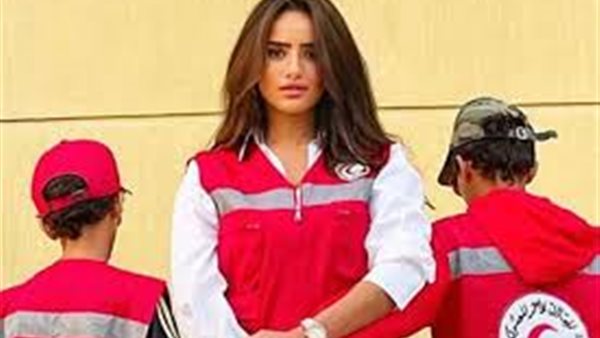 استدعاء زينة للإدلاء بأقوالها حول حادثة اعتداء كلب رجل أعمال على نجليها في الشيخ زايد