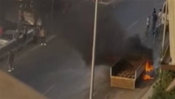 اشتعلت سيارة على الطريق الدائري باتجاه المريوطية