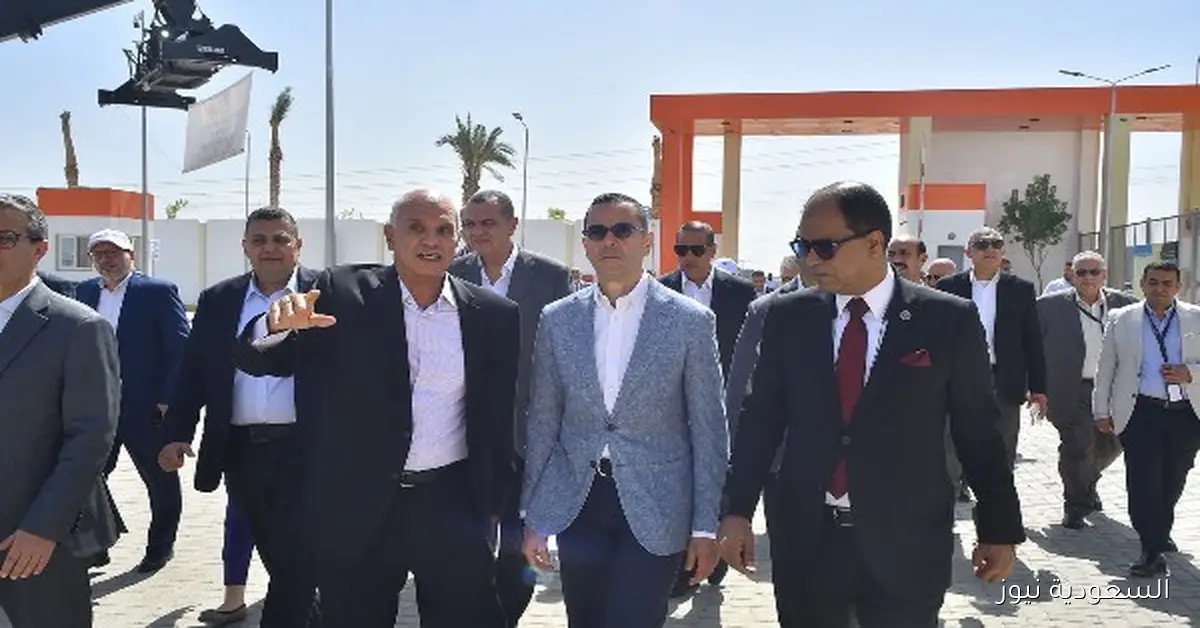 افتتاح المرحلة الثانية من المعامل الصناعية المركزية بميناء العين السخنة من قبل وزير الاستثمار
