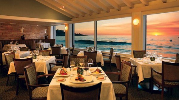 التاجورى ينبه المطاعم السياحية حول أهمية دقة بيانات العاملين عند الإدخال الإلكتروني