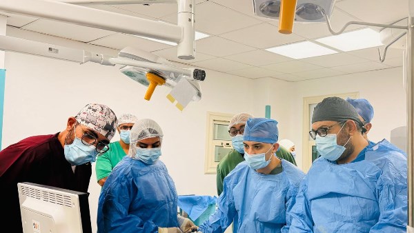 الرعاية الصحية تنظم ورشة تدريبية مبتكرة لعلاج دوالي الساقين بدون جراحة