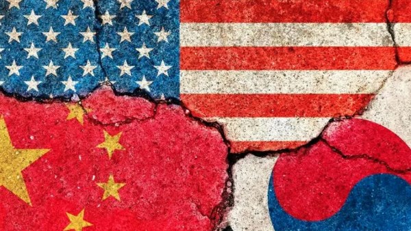 الصين تفرض عقوبات على 5 وحدات أمريكية من شركة بناء سفن كورية جنوبية