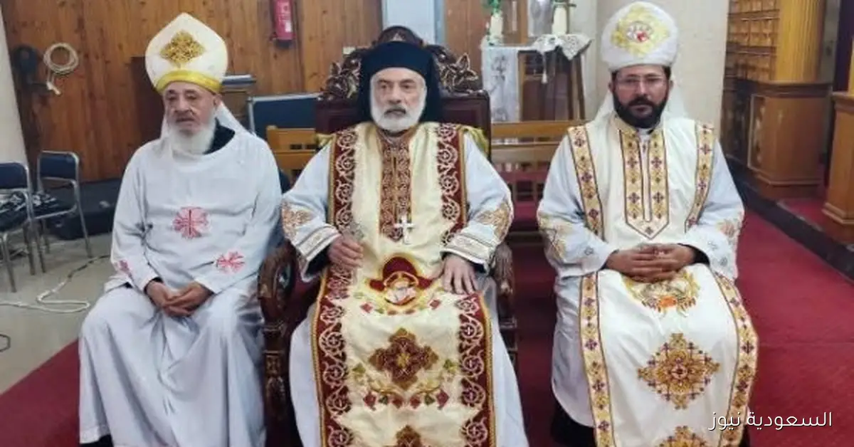 القداس الإلهي برئاسة الأنبا باسيليوس في كنيسة العائلة المقدسة بأرض سلطان