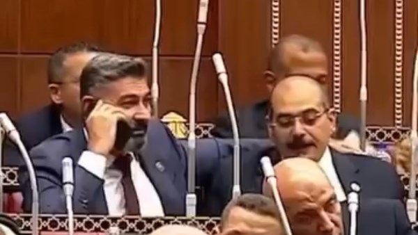 بعد أداء القسم في الشيوخ، ياسر جلال يستلهم مشهداً كوميدياً من مرجان أحمد مرجان