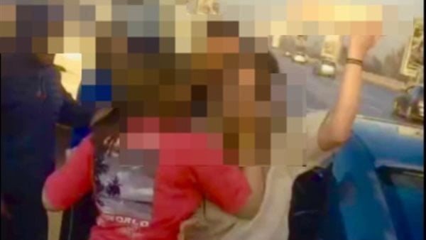 تأجيل جلسة محاكمة المصور في قضية الفعل الفاضح على طريق المحور