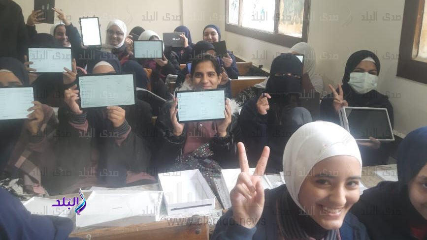 تحذيرات المدارس لطلاب أولى ثانوي بشأن 7 ممنوعات بعد استلام التابلت