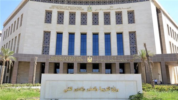 تستهدف نصف مليون طالب.. التعليم تطلق المرحلة الثانية من برنامج تطوير مهارات اللغة العربية في 10 محافظات