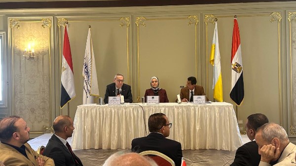 تطبيق الفحص الإلكتروني في القاهرة والإسكندرية بنهاية العام