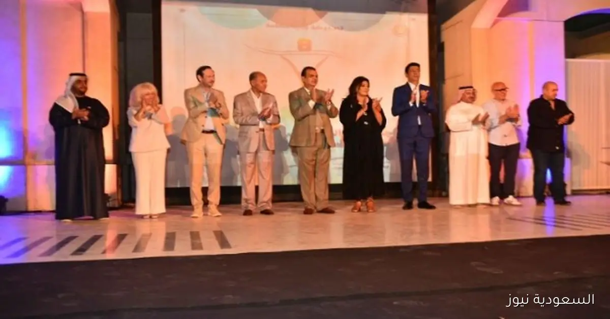 تكريم هالة صدقي وعبد العزيز مخيون واسم لطفي لبيب في مهرجان المونودراما