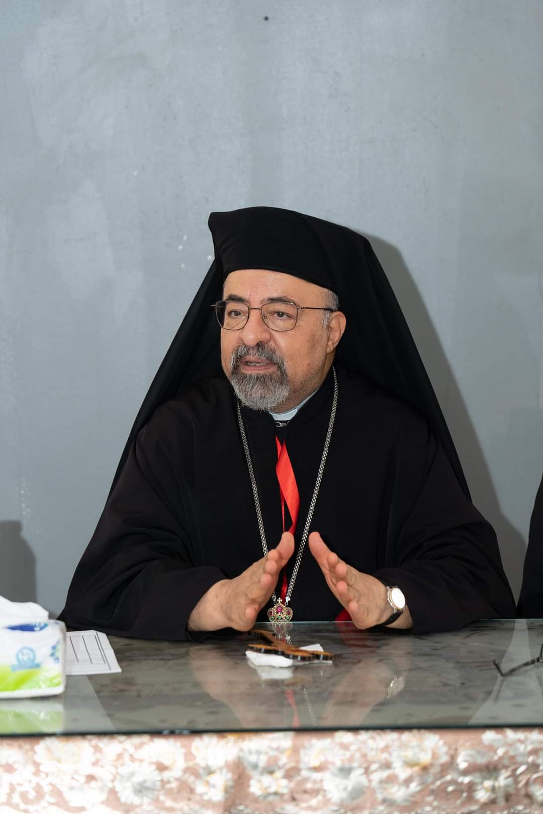 تهنئة بطريرك الأقباط الكاثوليك للأب إسحق مرقس بمناسبة انتخابه مسؤولا لكهنة البرادو في مصر