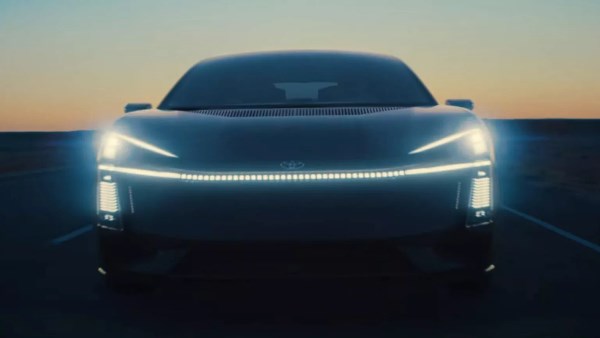 تويوتا تثير حماس عشاقها بطرح كورولا جديدة