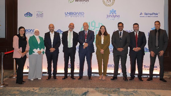 جمع 4000 طن من العبوات الكرتونية لإعادة التدوير