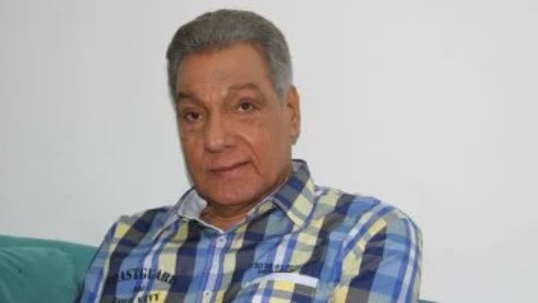 ذكرى رحيل أحمد عبد الوارث: فنان ترك بصمة لا تُنسى في عالم الدراما والسينما