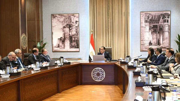 رئيس الوزراء يطلع على آخر مستجدات برنامج الإصلاح الاقتصادي