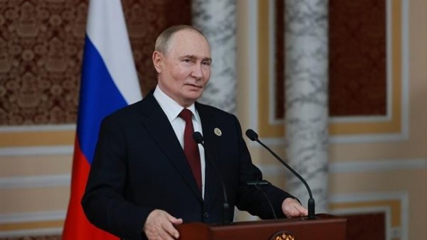 رئيس وزراء بريطانيا يؤكد ضرورة محاسبة بوتين على عدوانه غير المبرر ضد أوكرانيا