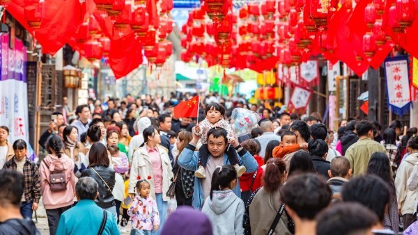 زيادة الرحلات الداخلية في الصين بنسبة 18% خلال الثلاثة أرباع الأولى من العام