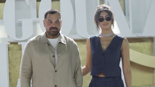 طارق العريان وزوجته ونجوم الفيلم التونسي وين ياخدنا الريح يتألقون على السجادة الحمراء في الجونة