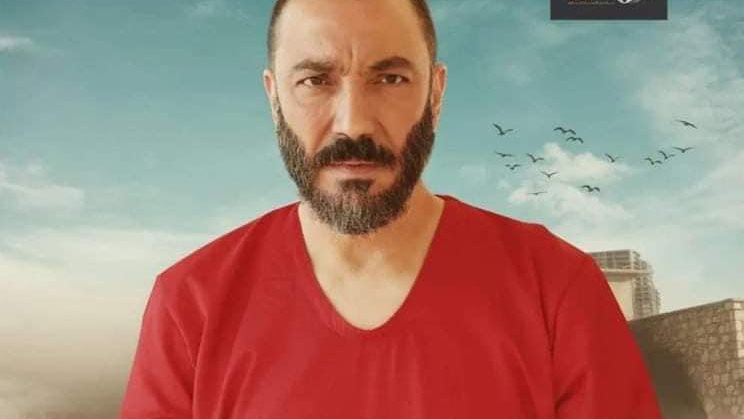 طارق لطفي يشرع في تصوير مسرحية هاملت