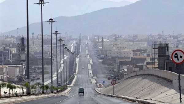 طقس السعودية يوم الجمعة: استمرار السحب الرعدية على المرتفعات ودرجات الحرارة تصل إلى 38 مئوية في مكة