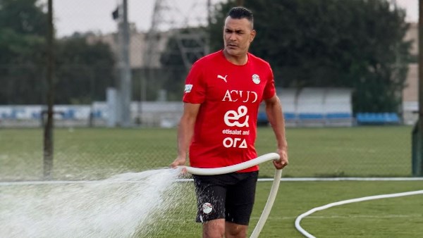 عصام الحضري يكشف: مانويل جوزيه كان يسبني باللغة البرتغالية