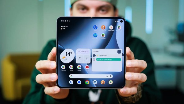 علامة الاستفهام المميتة تظهر على شاشة Pixel 10 Pro Fold: التواصل مع جوجل ضرورة فورية