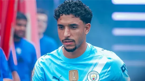 عمر مرموش يبدأ تحديًا جديدًا مع مانشستر سيتي في الدوري الإنجليزي الممتاز