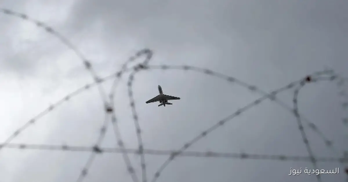 غارة لطيران الاحتلال على شارع النفق شمال غزة