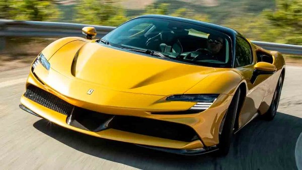 فيراري SF90 Spider تنطلق بقوة 1000 حصان مع حزمة تعديلات مميزة