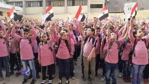 قرار عاجل لتوحيد توقيت عزف السلام الوطني في جميع المدارس