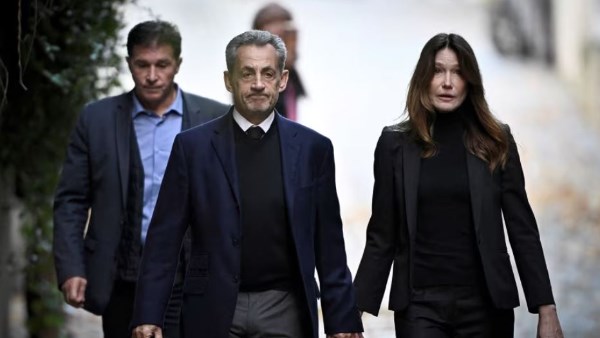 كيف سيقضي الرئيس الفرنسي السابق فترة سجنه في باريس: حبس عادي أم جناح؟