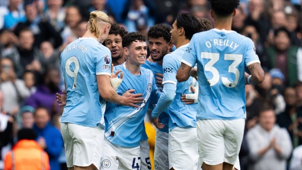 مانشستر سيتي يسعى لتحقيق انتصاره الثالث على التوالي ضد إيفرتون في الدوري الإنجليزي