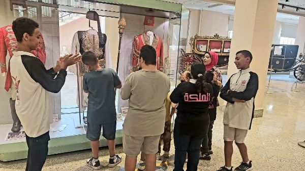 متحف المركبات الملكية يطلق برنامج “عربة الملك” للأطفال