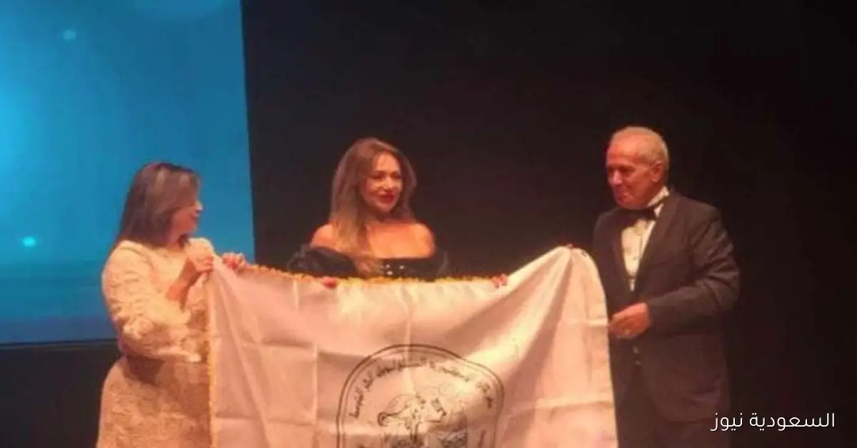 محبتكم لا تُقدر بثمن.. ليلى علوي تعبر عن سعادتها بتكريمها في الإسكندرية السينمائي