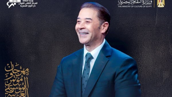 مدحت صالح وعمرو سليم ونجوم الموسيقى العربية يتألقون في عرض النافورة