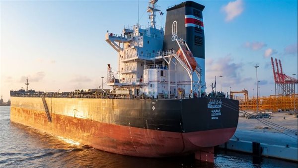 مصر تستقبل 66 ألف طن من القمح من سفينة فرنسية