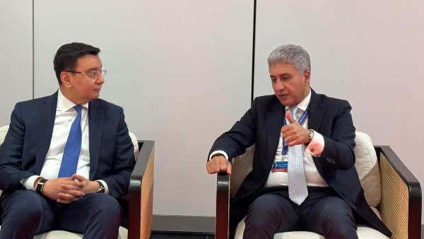 مصر وأوزبكستان تسعيان لتعزيز التعاون السياحي في منتدى السياحة العالمي ببروكسل