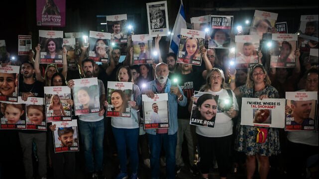 منسق شؤون الأسرى الإسرائيليين يؤكد: سنواصل العمل بجد لإعادة جميع رهائننا