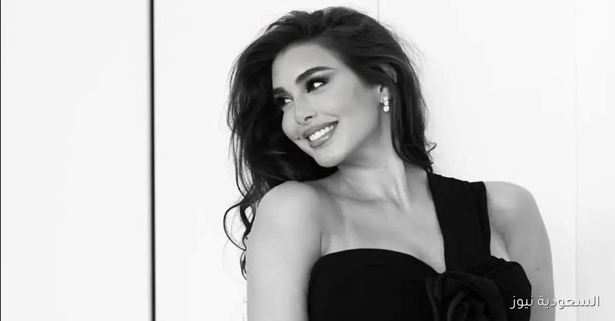 مي عز الدين تدعم ياسمين صبري في عرض أزياء باريس وتؤكد: هتفضلي قمر