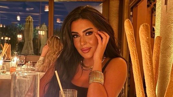 ميرنا نور الدين تتألق بإطلالة مميزة وجذابة