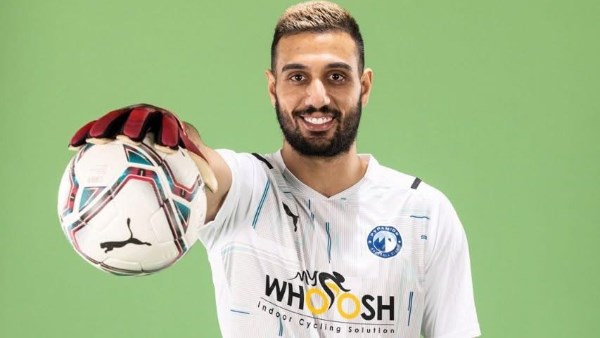 ناقد رياضي يصف حارس بيراميدز بأنه الأفضل في مصر