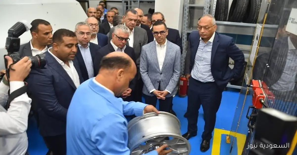 وزير الاستثمار يزور المركز اللوجستي الجمركي في المنطقة الاقتصادية لقناة السويس