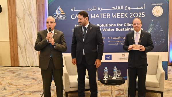 وزير الري يشارك في يوم برنامج التعاون المصري الهولندي في البحوث التطبيقية