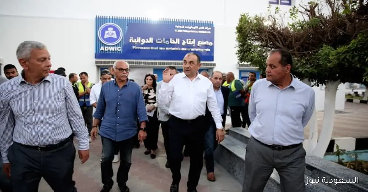 وزير قطاع الأعمال يؤكد أن دعم الصناعات الحيوية وتوطين الدواء من الأولويات الاستراتيجية