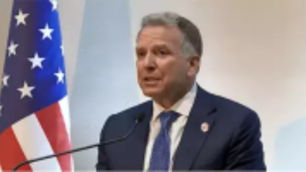 ويتكوف وكوشنر يلتقيان بأسرى محررين من غزة